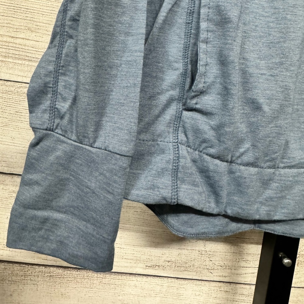 90 Degrees by Reflex Pullover - Picture 3 of 4